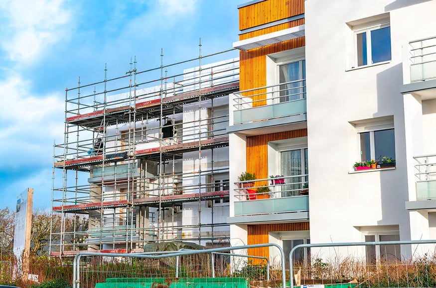 Stratégie et objectifs 2025 pour relancer le logement social | Hellio